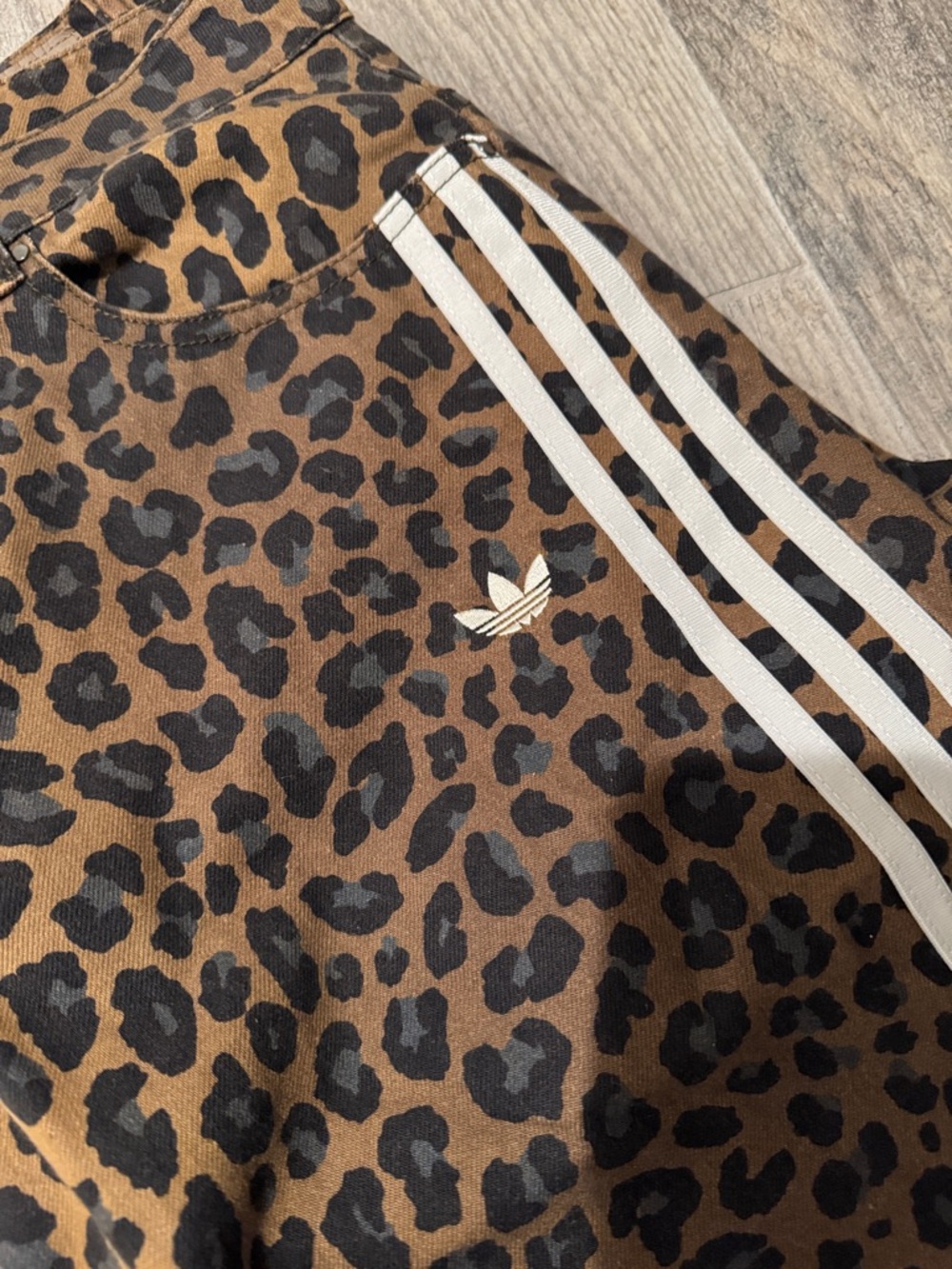 Leopard Print Kids Athletic Shorts with White Stripes - Picture 3 of 6